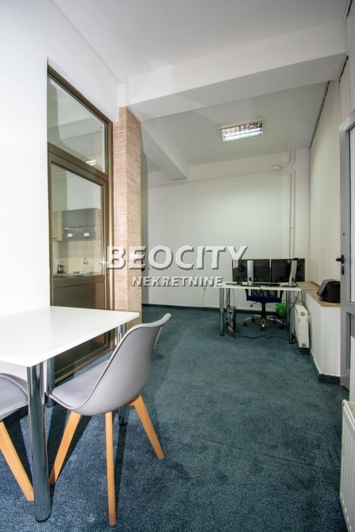 Lokal, 34 m2, Lion, Hektorovićeva ID: 97976 3