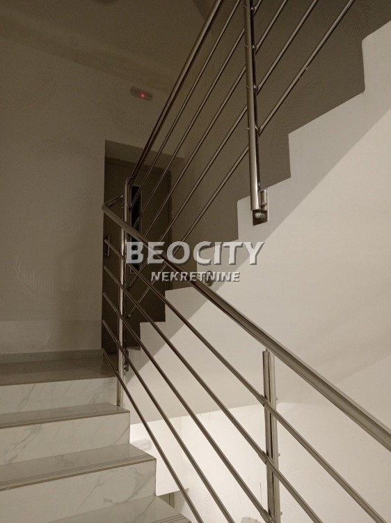 Lokal, 600 m2, Novi Sad ID: 49206 8