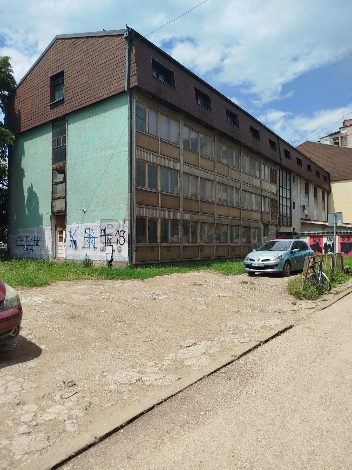 Lokal, 880 m2, Čačanskog partizanskog odreda ID: p-011802 3