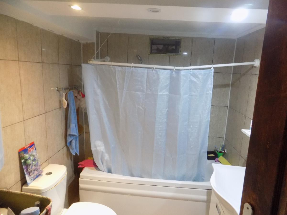 Na prodaju seosko domaćinstvo 25