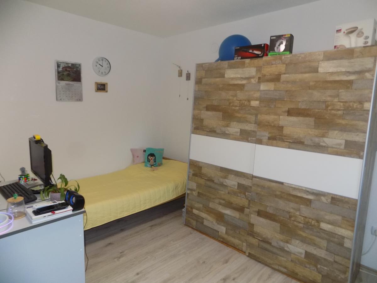 Na prodaju seosko domaćinstvo 6