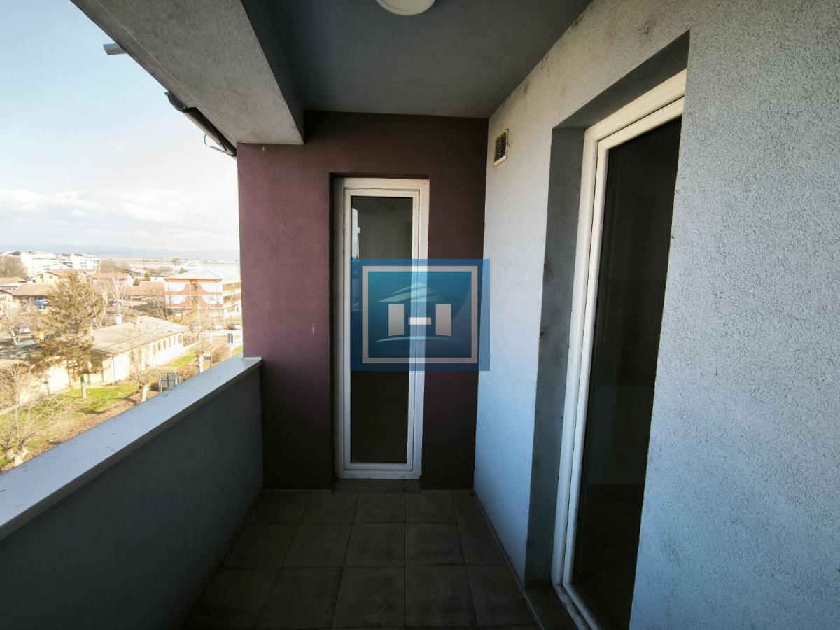 Na prodaju stan u novogradnji - Ćuprija 8