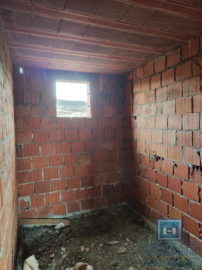 Nezavršena prizemna kuća 4