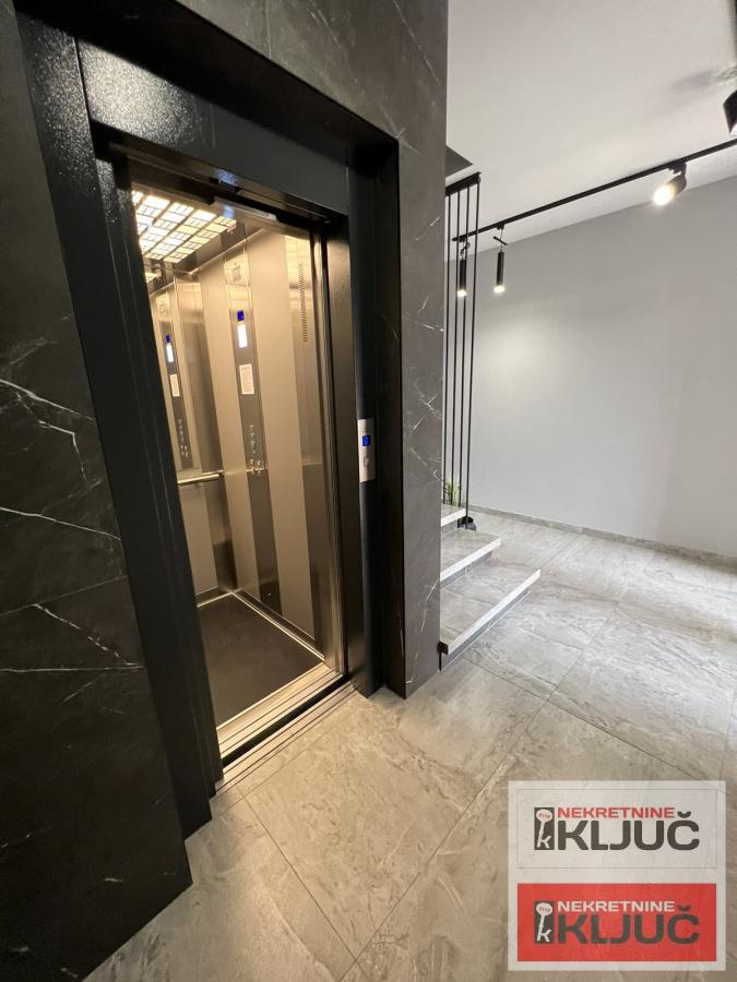 NOVO NASELJE, 130 m2, LUX, Četvorosoban sa pdv, Garaža, Ostava, Fitnes 11