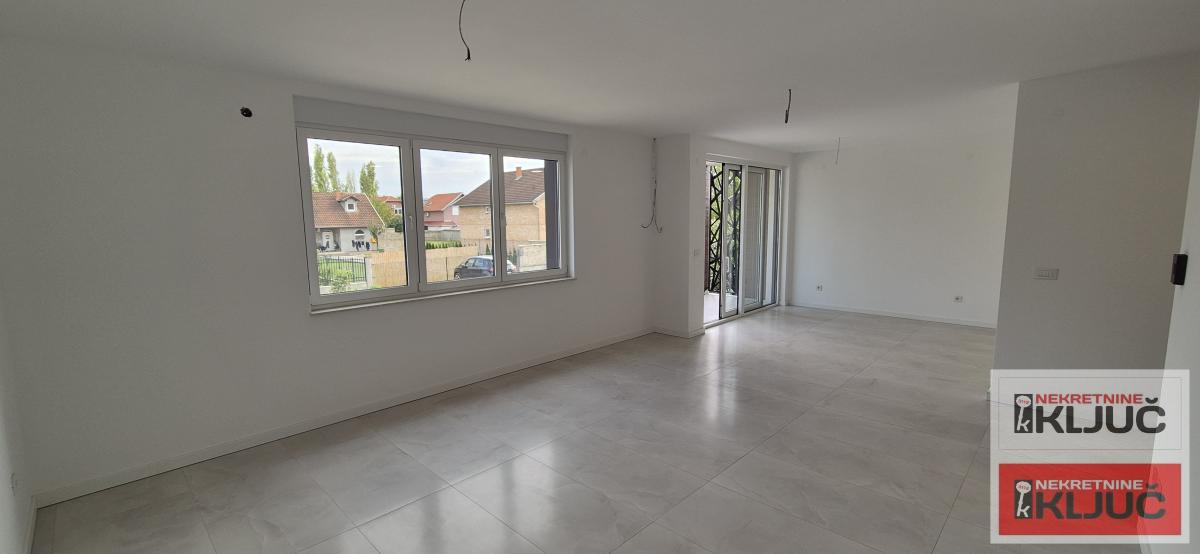 NOVO NASELJE, 130 m2, LUX, Četvorosoban sa pdv, Garaža, Ostava, Fitnes 2