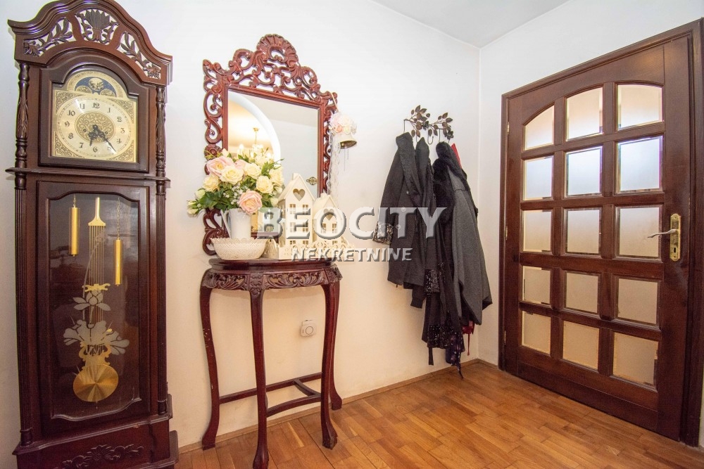 Petosobna kuća, 186 m2, Zemun, Aleksandra Stojanovića ID: 111258 9