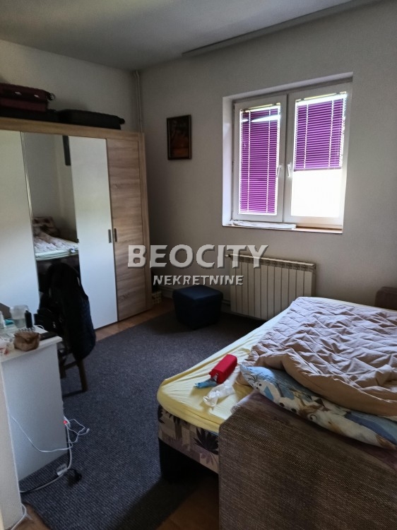 Petosobna kuća, 330 m2, Zemun ID: 109383 3