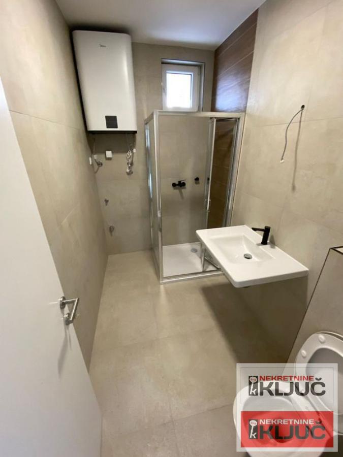 PETROVARADIN-ALIBEGOVAC, 55m2, Тrosoban sa PDV 9