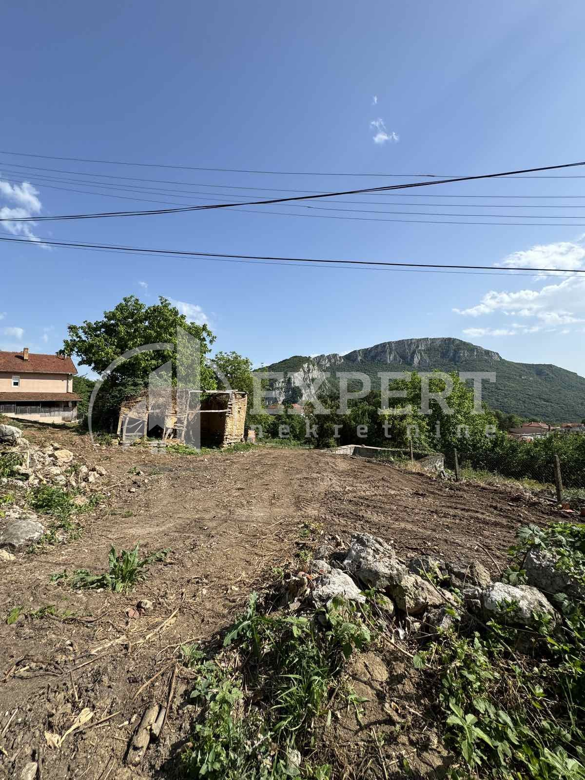 Plac, Sićevo, Sićevo ID: p-011024 3