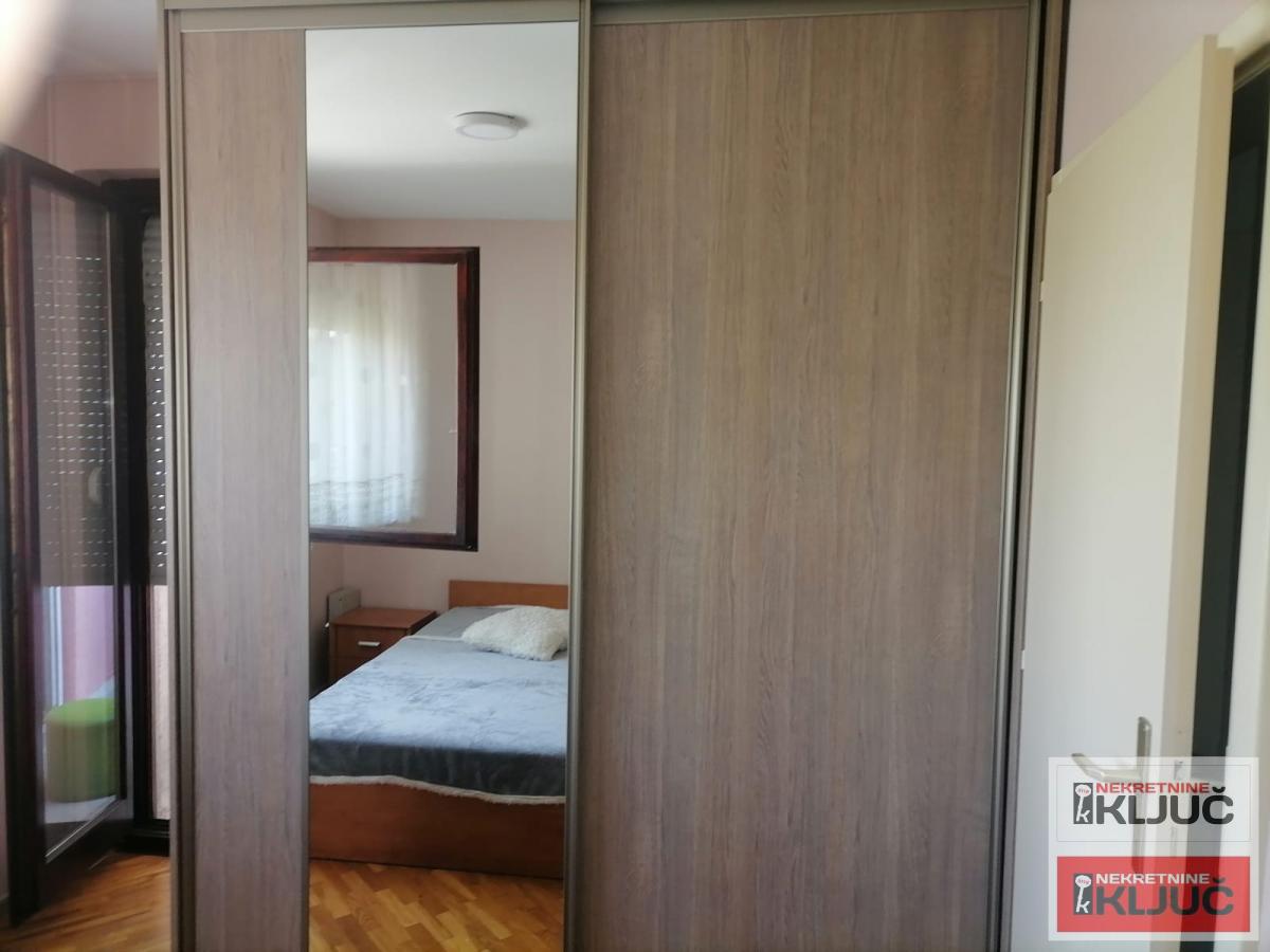 SALAJKA, 71m2, Trosoban sa Parking mestom 13