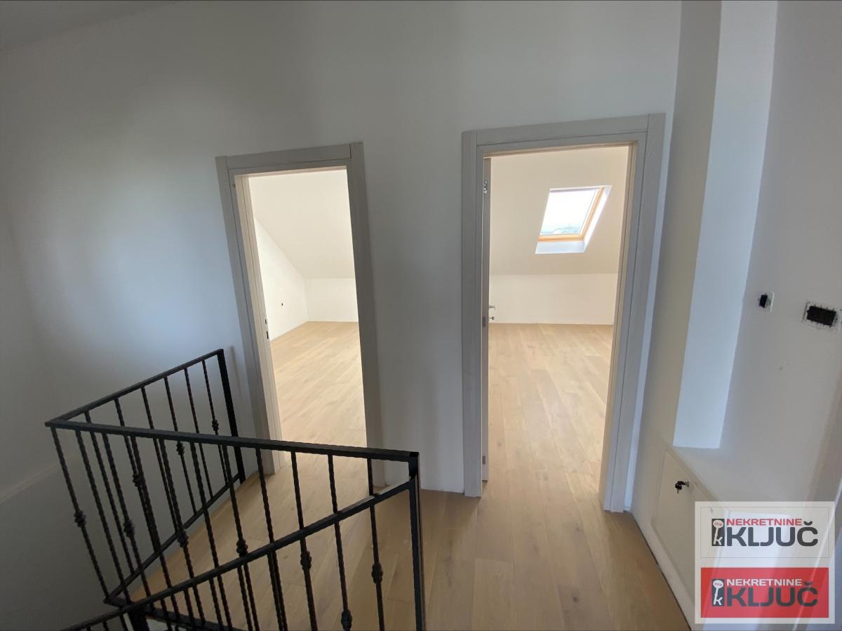 SALAJKA, 74 m2+ 2 terase 19 m2, DUPLEX, NOV,USELJIV 8