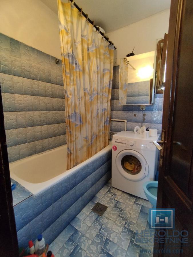 Seoska kuća u okolini Jagodine, Vinorača 4