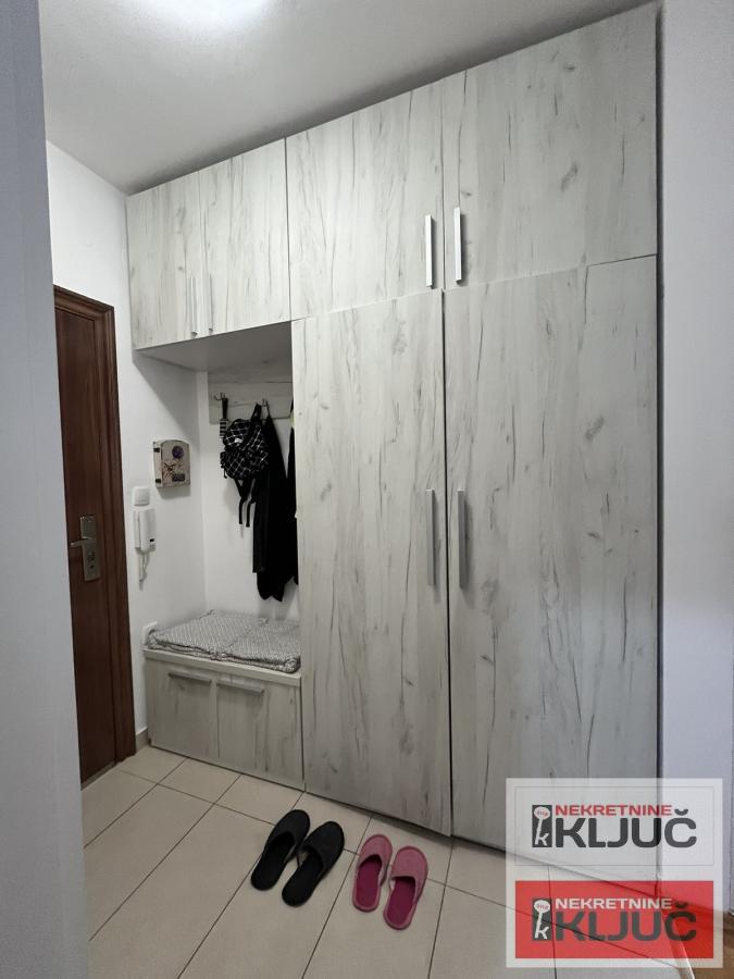 SOMBORSKI BULEVAR, 77m2, Četvorosoban-Duplex 23