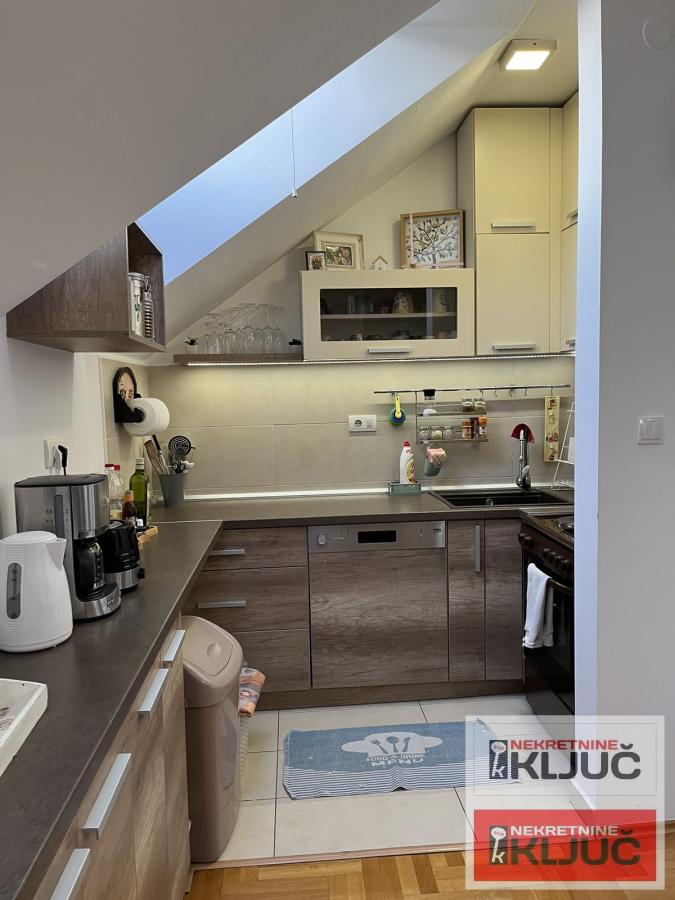 SOMBORSKI BULEVAR, 77m2, Četvorosoban-Duplex 4