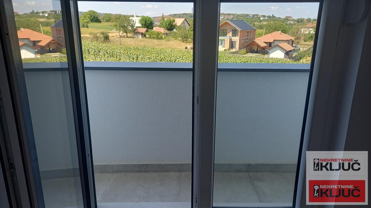 SREMSKA KAMENICA, 70m2, Četvorosoban, Nov 10