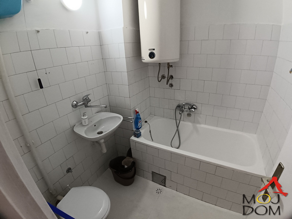 Stan,NOVI SAD,BULEVAR,kv: 33, € 99000, ID: 1030780 19