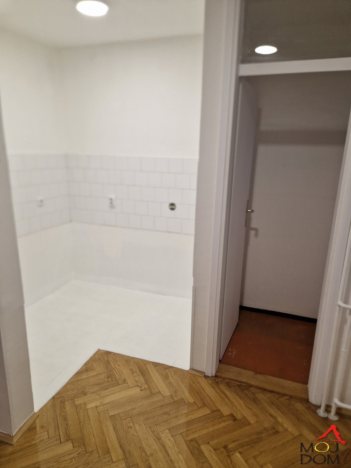 Stan,NOVI SAD,BULEVAR,kv: 33, € 99000, ID: 1030780 2