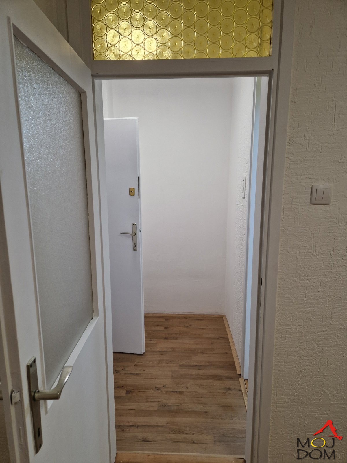 Stan,NOVI SAD,BULEVAR,kv: 33, € 99000, ID: 1030780 7