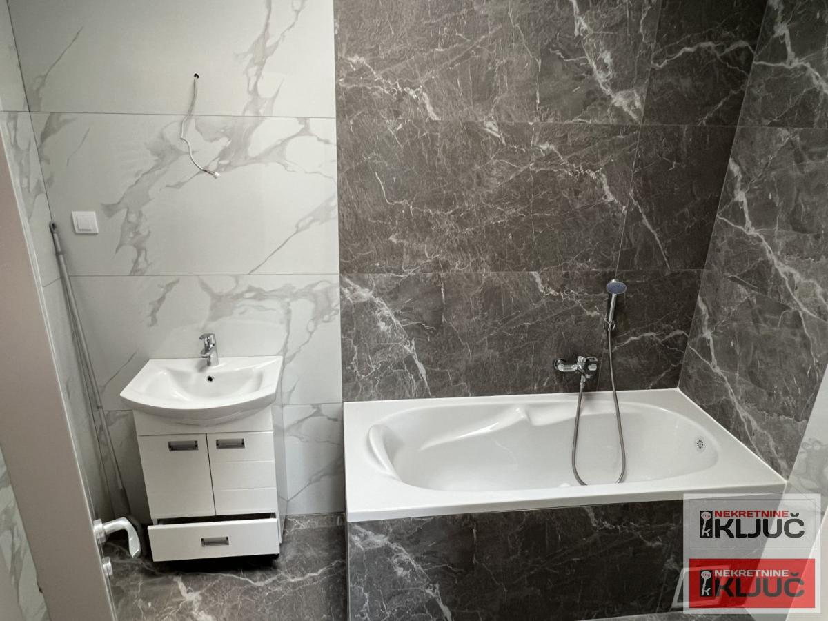 TELEP, 207m2, Petosoban, Penthouse sa pdv 6