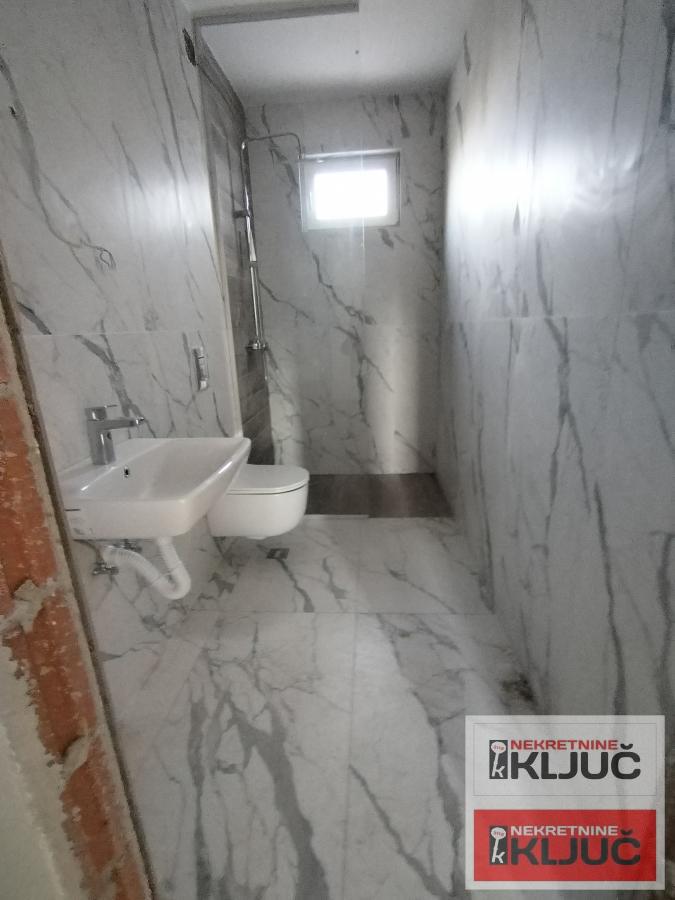 TELEP, 78m2, Troiposoban sa pdv, Parking mesto 12