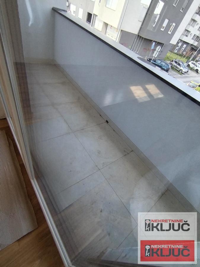 TELEP, 78m2, Troiposoban sa pdv, Parking mesto 7