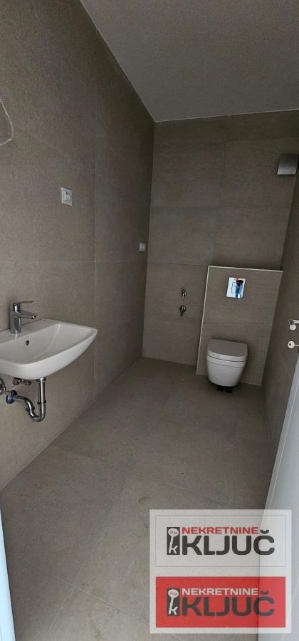 TELEP, 80m2, Četvorosoban sa pdv, Parking 3