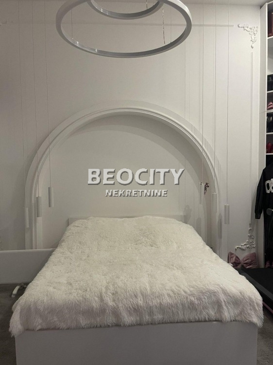 Trosoban stan, 104 m2, Novi Sad, Trg slobode ID: 116130 12