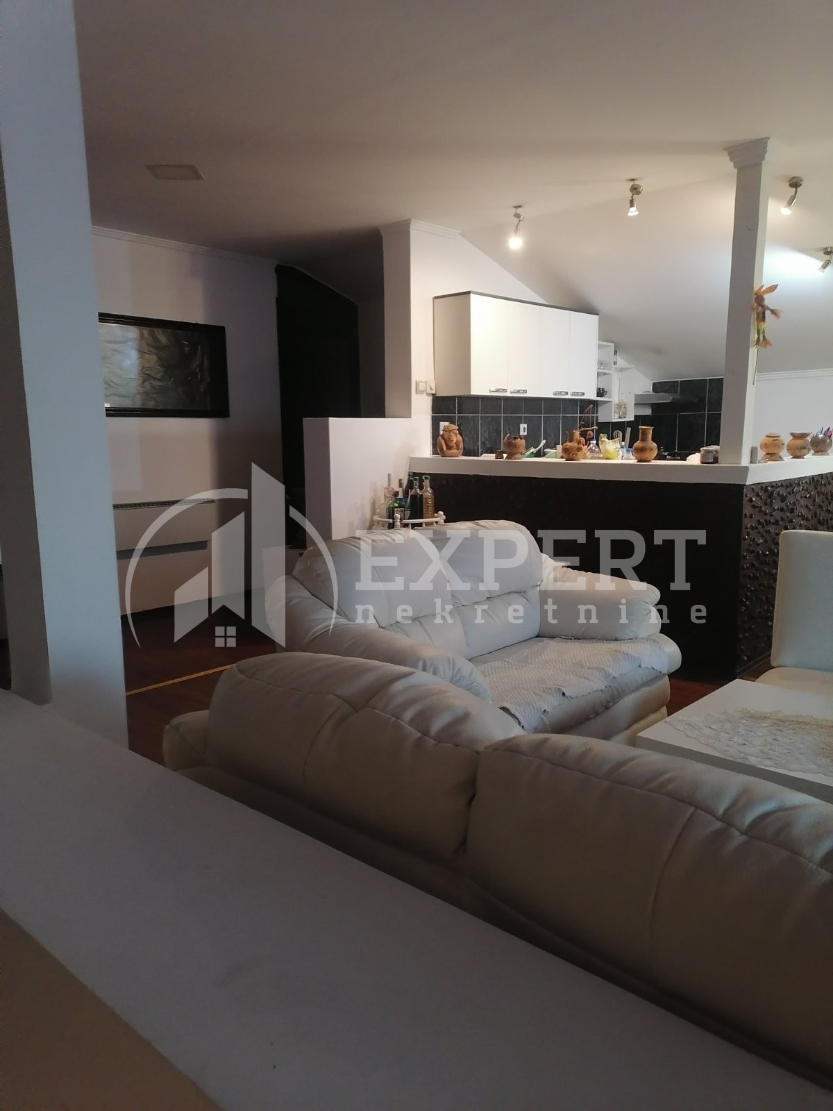 Trosoban stan, 104 m2, Palilula, Svetolika Rankovića ID: p-012394 2