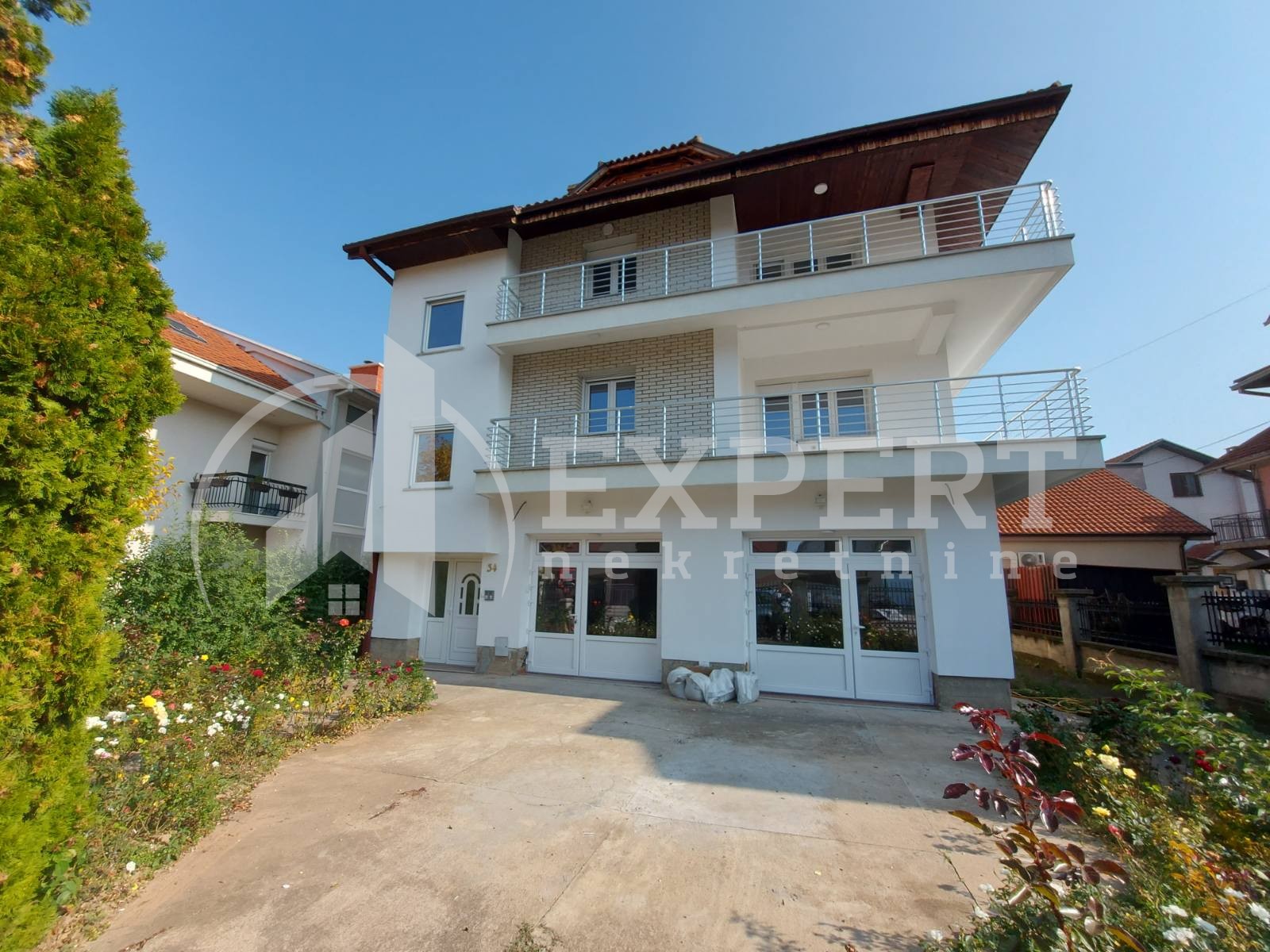 Trosoban stan, 117 m2, Brzi Brod, Brzi Brod ID: i-014058 10