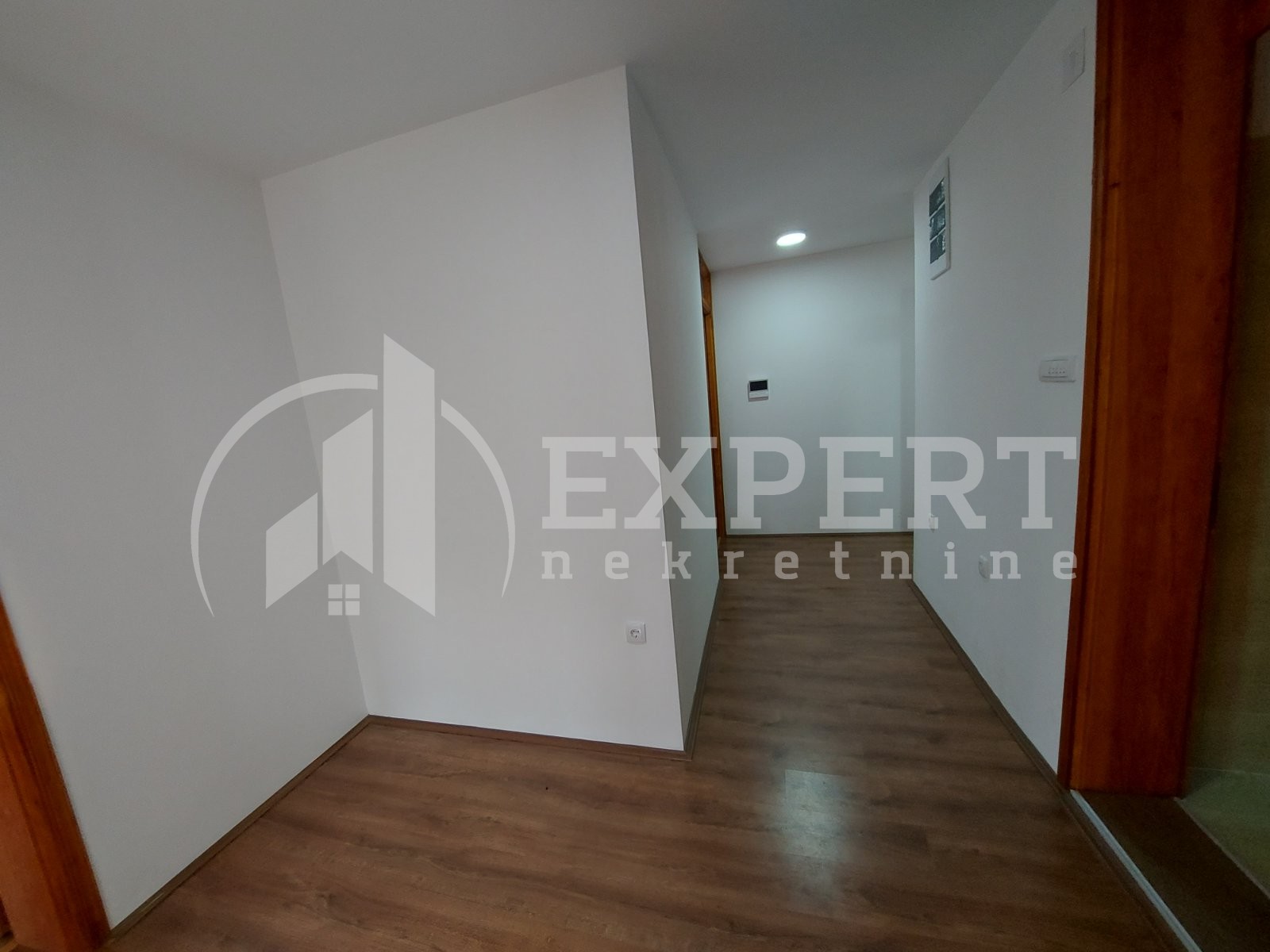 Trosoban stan, 117 m2, Brzi Brod, Brzi Brod ID: i-014058 17