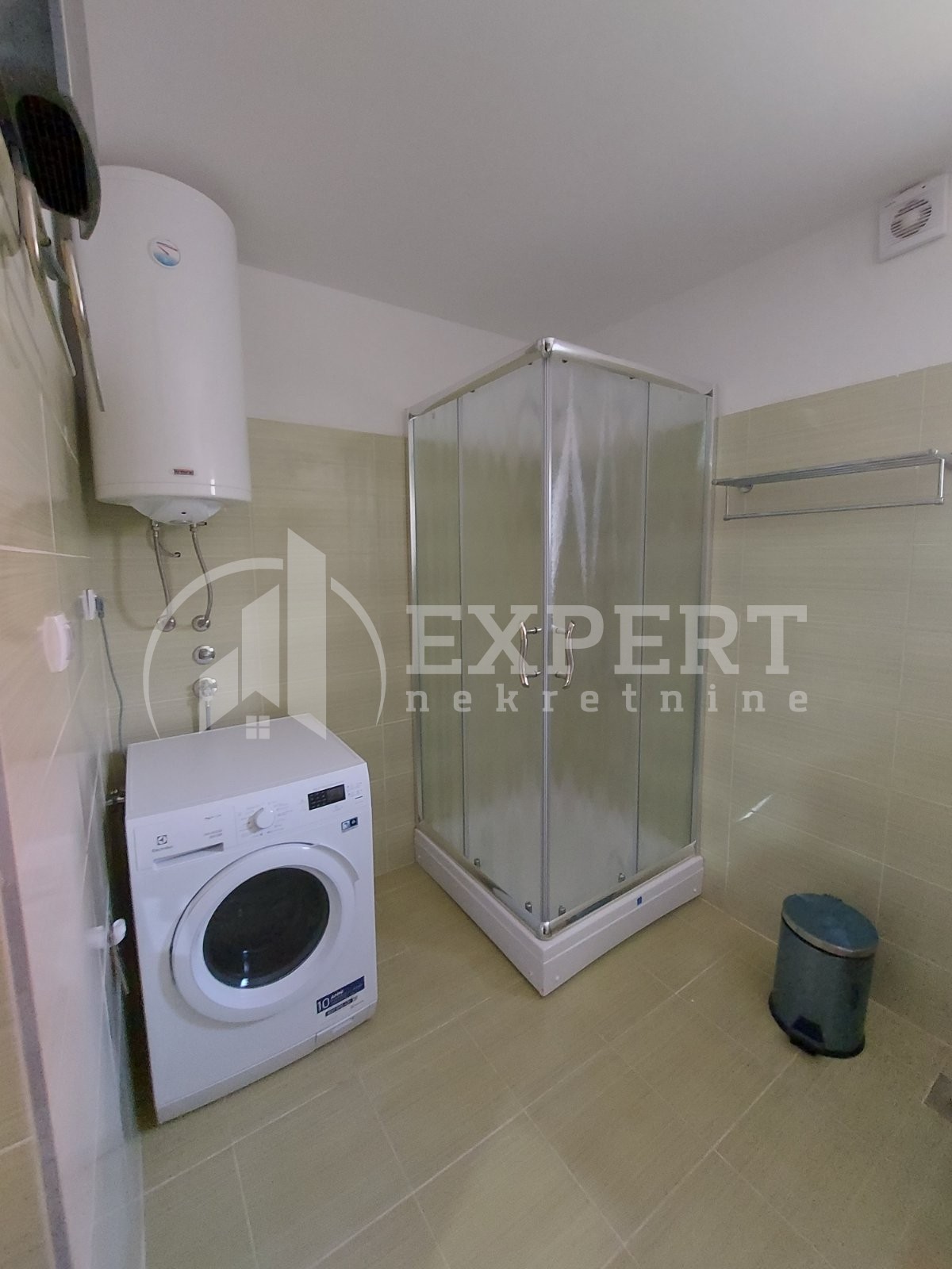 Trosoban stan, 117 m2, Brzi Brod, Brzi Brod ID: i-014058 21