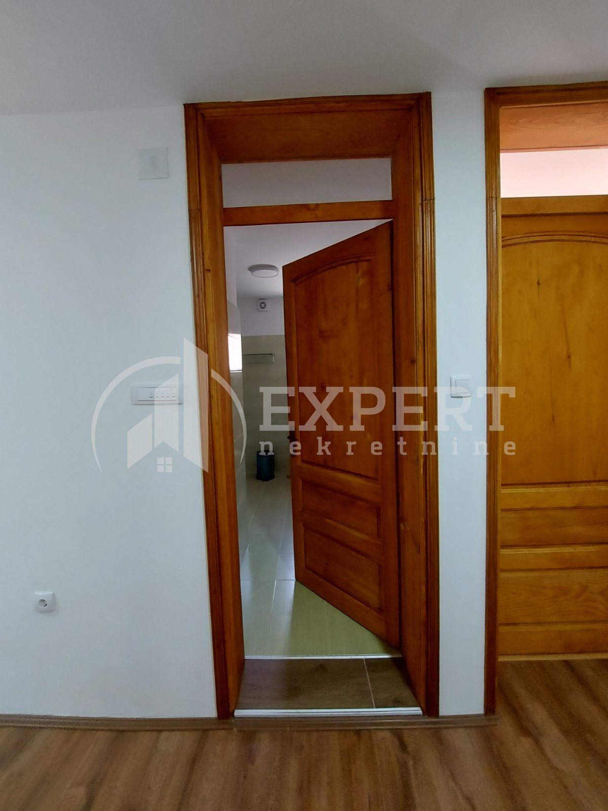 Trosoban stan, 117 m2, Brzi Brod, Brzi Brod ID: i-014058 26