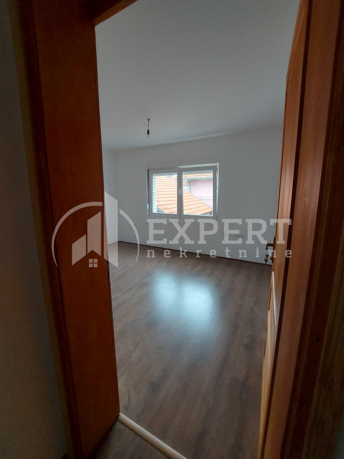 Trosoban stan, 117 m2, Brzi Brod, Brzi Brod ID: i-014058 3