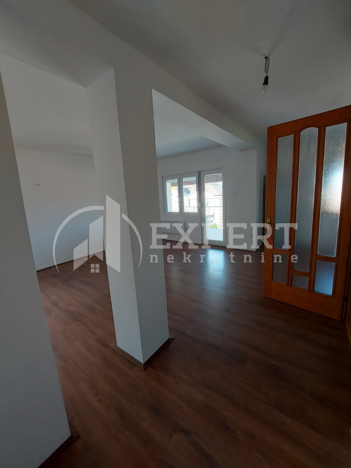 Trosoban stan, 117 m2, Brzi Brod, Brzi Brod ID: i-014059 11