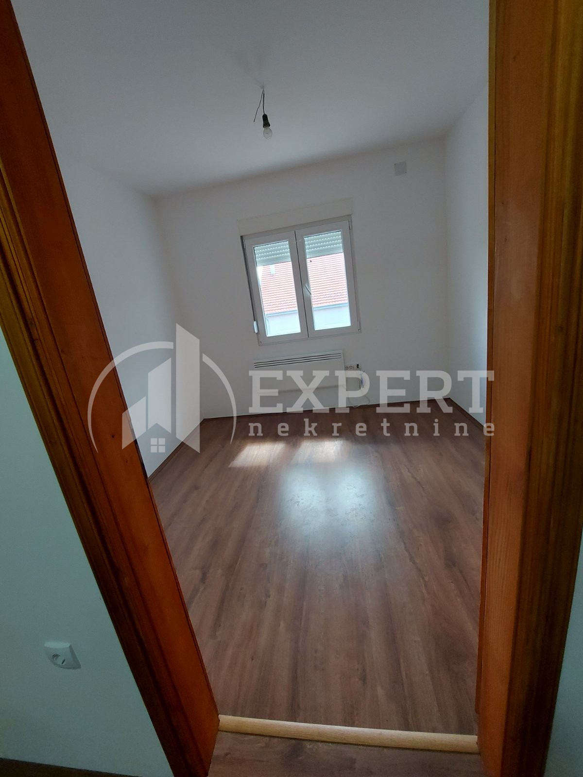 Trosoban stan, 117 m2, Brzi Brod, Brzi Brod ID: i-014059 16