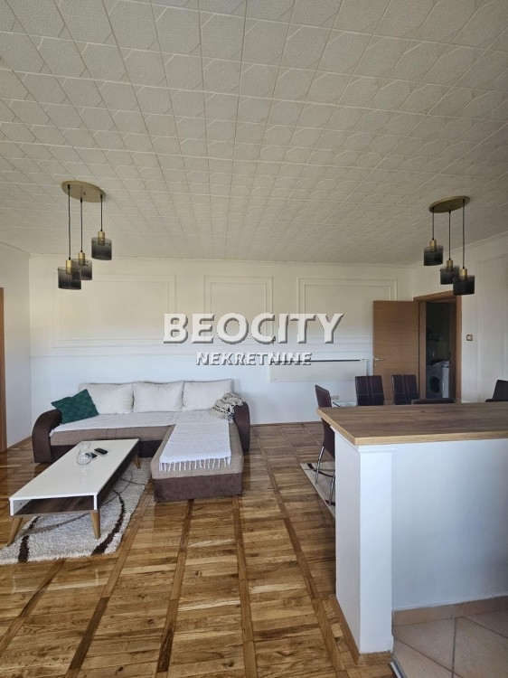 Trosoban stan, 60 m2, Sremska Kamenica, Jelene Lozanić ID: 103845 1