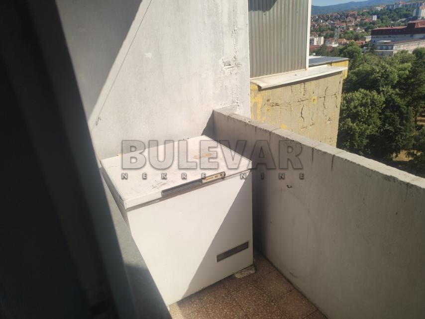 Trosoban stan, 66 m2, Crveni Pevac, Bulevar dr Zorana ID: i-014481 14