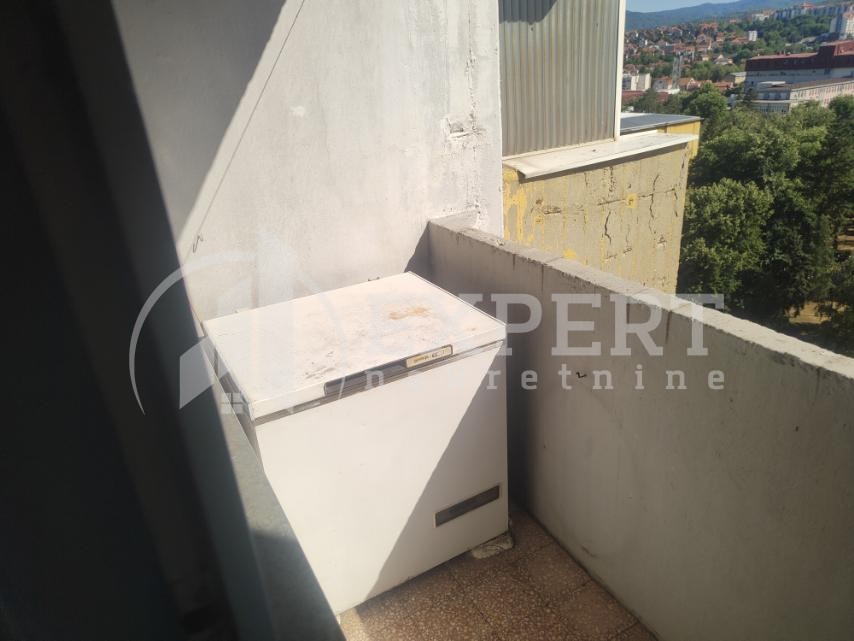 Trosoban stan, 66 m2, Crveni Pevac, Bulevar dr Zorana ID: i-014481 14