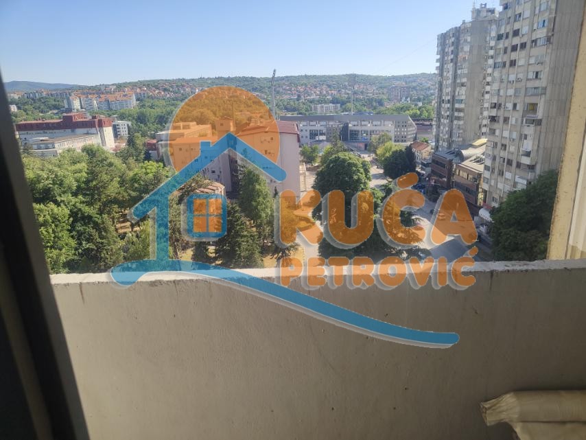 Trosoban stan, 66 m2, Crveni Pevac, Bulevar dr Zorana ID: i-014481 13