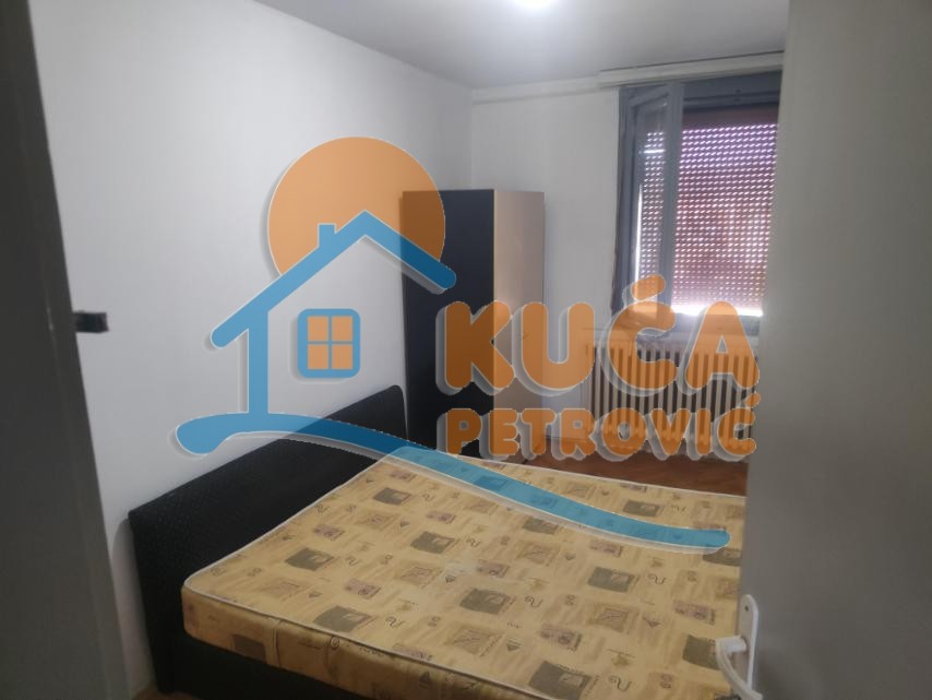 Trosoban stan, 66 m2, Crveni Pevac, Bulevar dr Zorana ID: i-014481 7