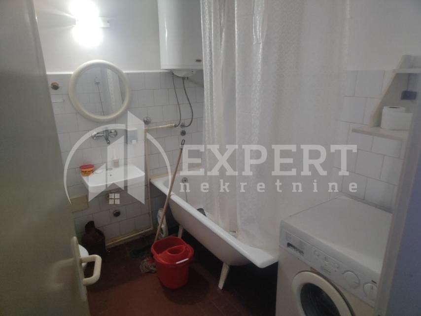 Trosoban stan, 66 m2, Crveni Pevac, Bulevar dr Zorana ID: i-014481 10