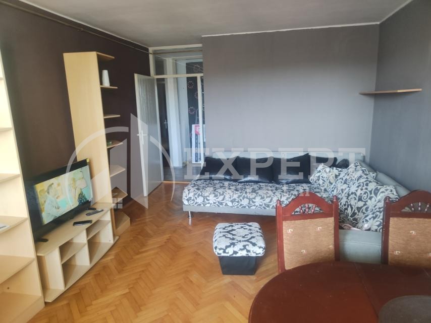 Trosoban stan, 66 m2, Crveni Pevac, Bulevar dr Zorana ID: i-014481 2