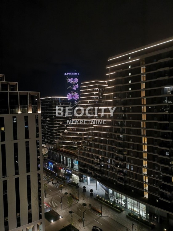 Trosoban stan, 72 m2, Centar, Simfonija I ID: 87744 11