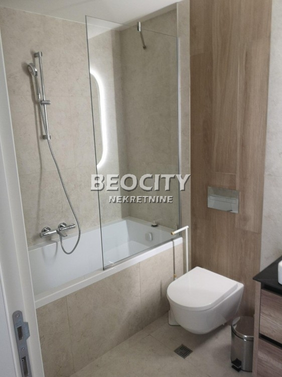 Trosoban stan, 72 m2, Centar, Simfonija I ID: 87744 7