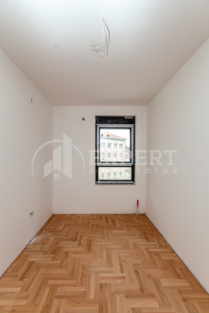 Trosoban stan, 75.03 m2, Medijana, Trg kralja Aleksandra Ujedinitelja ID: p-010436 10