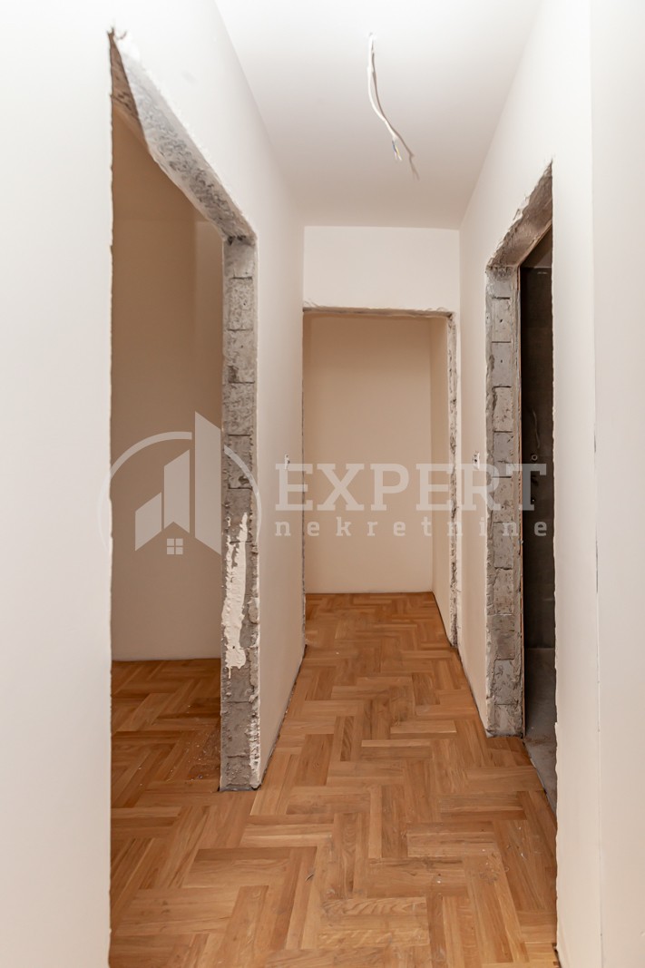 Trosoban stan, 75.03 m2, Medijana, Trg kralja Aleksandra Ujedinitelja ID: p-010436 11