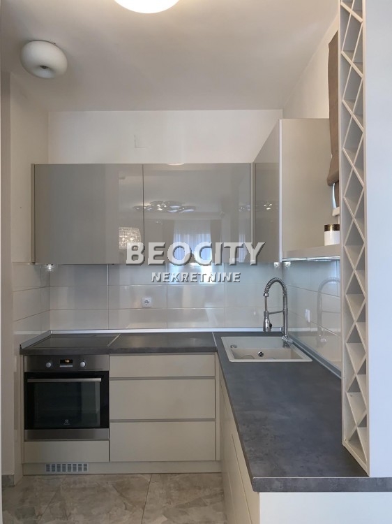 Trosoban stan, 75 m2, Vračar ID: 45393 8