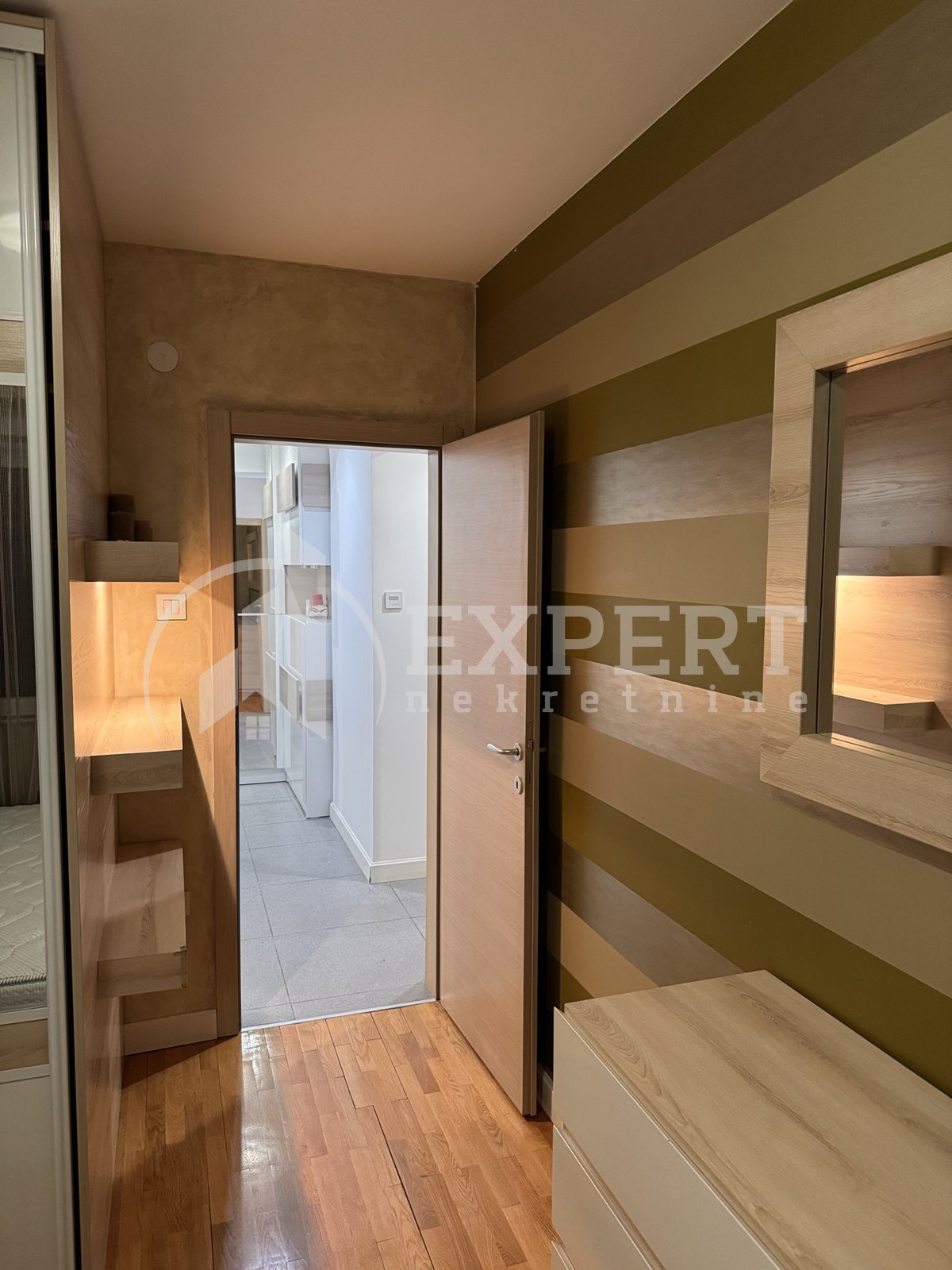 Trosoban stan, 77 m2, Palilula, Stanoja Bunuševca ID: i-014065 18