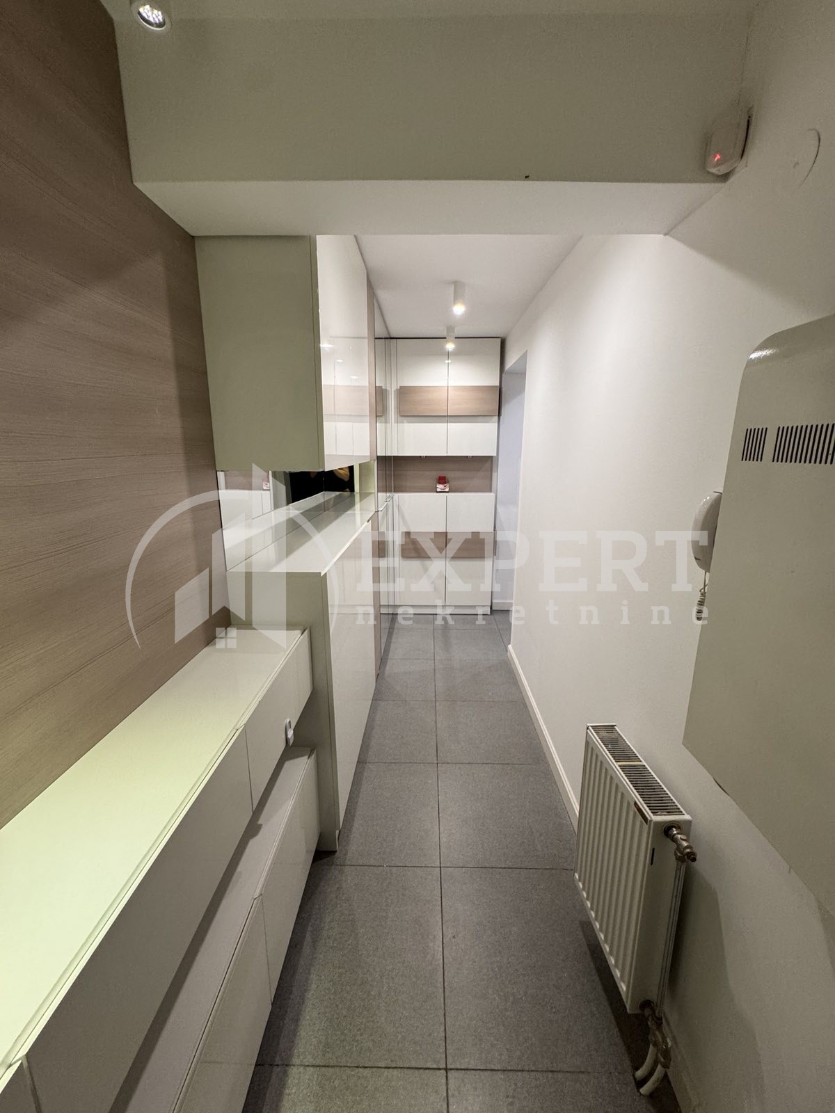 Trosoban stan, 77 m2, Palilula, Stanoja Bunuševca ID: i-014065 26