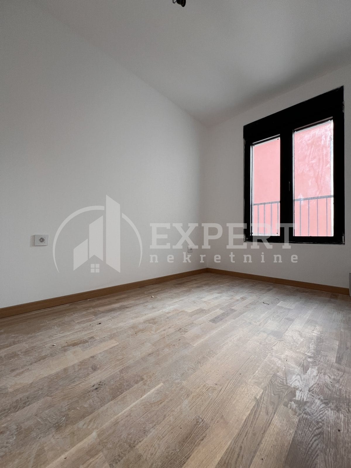 Trosoban stan, 79 m2, Marger, Katićeva ID: p-07005 8